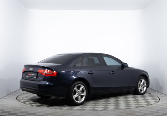 Подержанный автомобиль Audi A4 Sedan 2013 года (5 фото)
