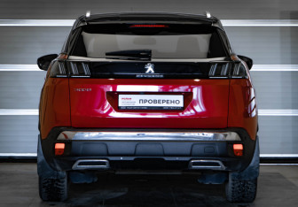 Подержанный автомобиль Peugeot 3008 2021 года (5 фото)