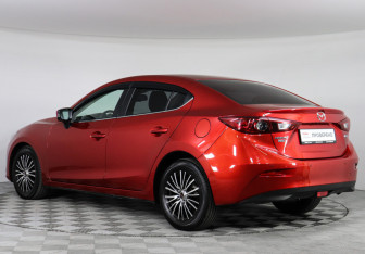 Подержанный автомобиль Mazda 3 Sedan 2014 года (7 фото)