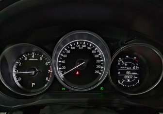 Подержанный автомобиль Mazda CX-5 2021 года (16 фото)