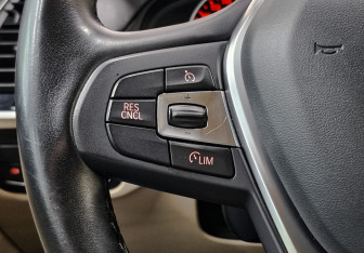 Подержанный автомобиль BMW X3 2019 года (28 фото)