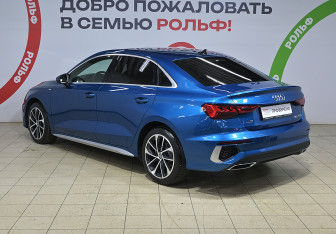 Подержанный автомобиль Audi A3 Sedan 2021 года (6 фото)