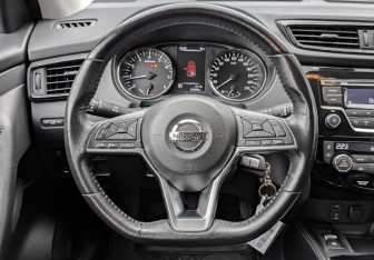 Подержанный автомобиль Nissan Qashqai 2019 года (22 фото)