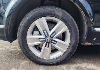 Подержанный автомобиль Volkswagen Multivan 2019 года (17 фото)