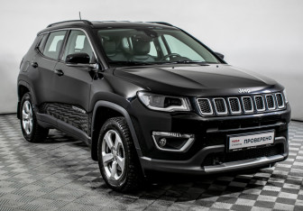 Подержанный автомобиль Jeep Compass 2019 года (3 фото)
