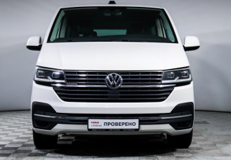 Подержанный автомобиль Volkswagen Multivan 2020 года (2 фото)