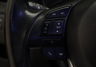 Подержанный автомобиль Mazda CX-5 2012 года (12 фото)