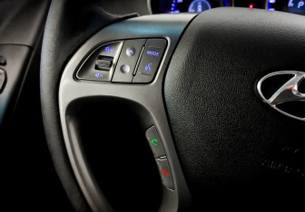Подержанный автомобиль Hyundai ix35 2013 года (23 фото)