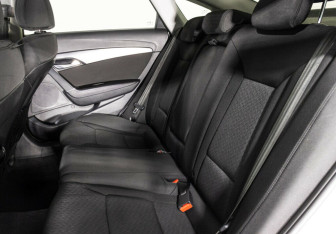 Подержанный автомобиль Hyundai i40 Sedan 2014 года (12 фото)