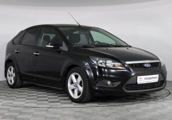 Подержанный автомобиль Ford Focus Hatchback 2010 года (2 фото)