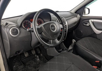 Подержанный автомобиль LADA (ВАЗ) Largus Wagon 2019 года (15 фото)