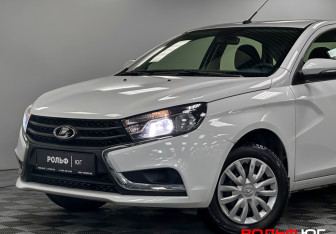 Подержанный автомобиль LADA (ВАЗ) Vesta Sedan 2021 года (18 фото)