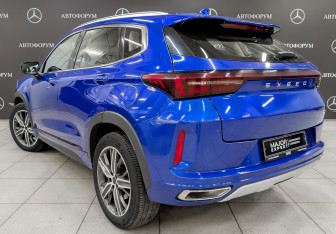 Подержанный автомобиль Exeed LX 2022 года (7 фото)