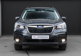 Подержанный автомобиль Subaru Forester Suv 2018 года (2 фото)