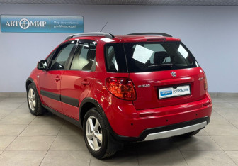 Подержанный автомобиль Suzuki SX4 Hatchback 2011 года (7 фото)
