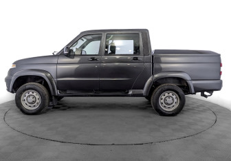 Подержанный автомобиль УАЗ Pickup 2024 года (8 фото)