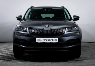 Подержанный автомобиль Skoda Karoq 2020 года (2 фото)