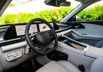 Новый Exeed RX 2025 (10 фото)