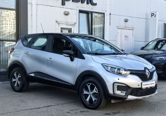 Подержанный автомобиль Renault Kaptur 2019 года (3 фото)