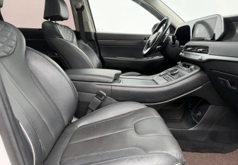 Подержанный автомобиль Hyundai Palisade 2018 года (10 фото)