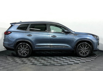 Подержанный автомобиль Chery Tiggo 8 Pro 2021 года (4 фото)