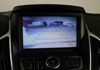 Подержанный автомобиль DongFeng AX7 2017 года (12 фото)