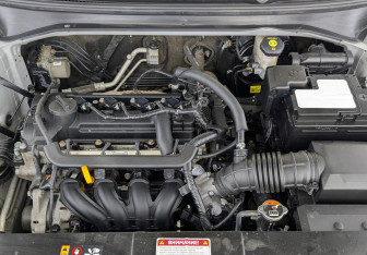 Подержанный автомобиль Kia Rio Hatchback 2021 года (9 фото)