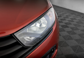 Подержанный автомобиль LADA (ВАЗ) Granta Sedan 2022 года (17 фото)