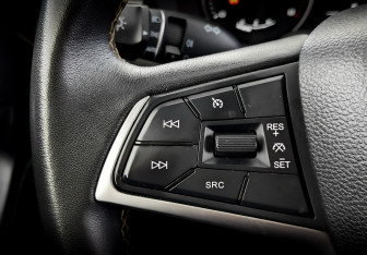 Подержанный автомобиль Москвич 3 2023 года (28 фото)