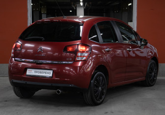 Подержанный автомобиль Citroen C3 Hatchback 2010 года (5 фото)