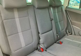 Подержанный автомобиль Volkswagen Tiguan 2009 года (13 фото)