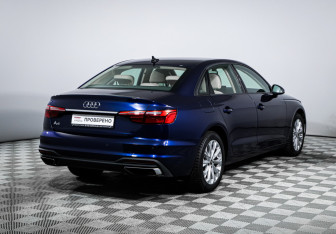 Подержанный автомобиль Audi A4 Sedan 2021 года (5 фото)