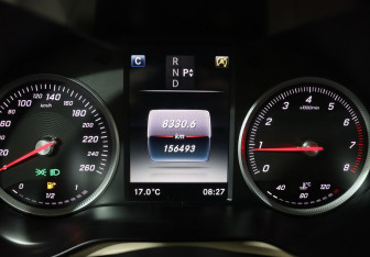 Подержанный автомобиль Mercedes-Benz GLC Coupe 2017 года (18 фото)