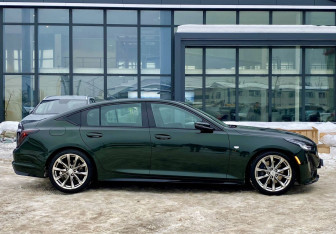 Подержанный автомобиль Cadillac CT5 2020 года (6 фото)