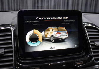 Подержанный автомобиль Mercedes-Benz GLE 2016 года (19 фото)