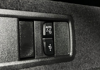 Подержанный автомобиль BMW X5 2024 года (32 фото)