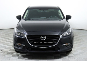 Подержанный автомобиль Mazda 3 Sedan 2017 года (2 фото)