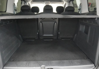 Подержанный автомобиль Citroen Berlingo 2021 года (8 фото)