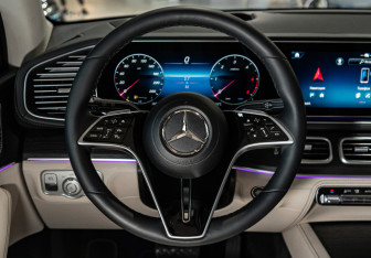 Новый Mercedes-Benz GLE 2025 (14 фото)