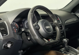 Подержанный автомобиль Audi Q5 2014 года (13 фото)