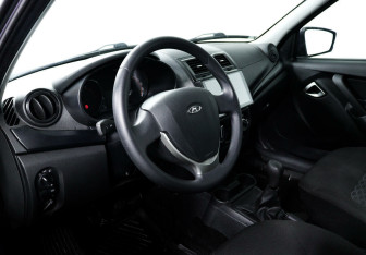 Подержанный автомобиль LADA (ВАЗ) Granta Sedan 2022 года (10 фото)