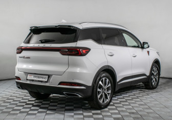 Подержанный автомобиль Chery Tiggo 7 Pro Max 2023 года (5 фото)