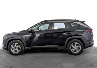 Подержанный автомобиль Hyundai Tucson 2021 года (8 фото)