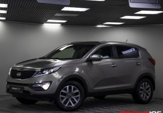 Подержанный автомобиль Kia Sportage 2015 года (20 фото)