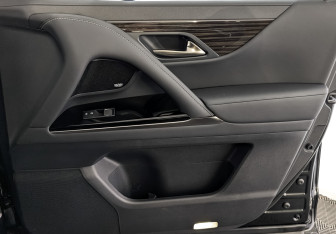 Новый Lexus LX 2024 (25 фото)