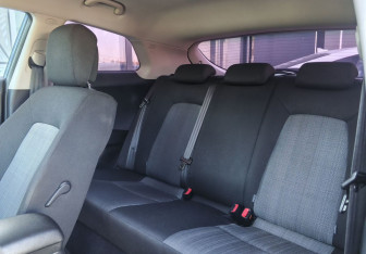 Подержанный автомобиль Kia Ceed Hatchback 2011 года (20 фото)