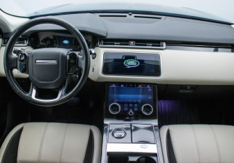Подержанный автомобиль Land Rover Range Rover Velar 2019 года (13 фото)