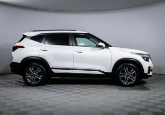 Подержанный автомобиль Kia Seltos 2020 года (4 фото)