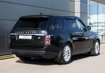 Подержанный автомобиль Land Rover Range Rover 2021 года (5 фото)