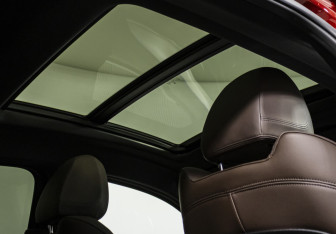 Подержанный автомобиль BMW X4 2021 года (18 фото)